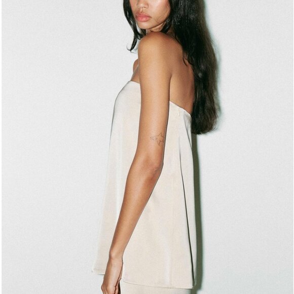 ZARA Strapless Satin Effect Top – Size XL – New without tags 🤍 - Picture 4 of 15